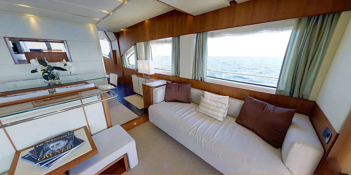 QUESTA-E-VITA-Luxury-Charter-Yacht-Aicon-77-Fly-Main-Salon-Seating