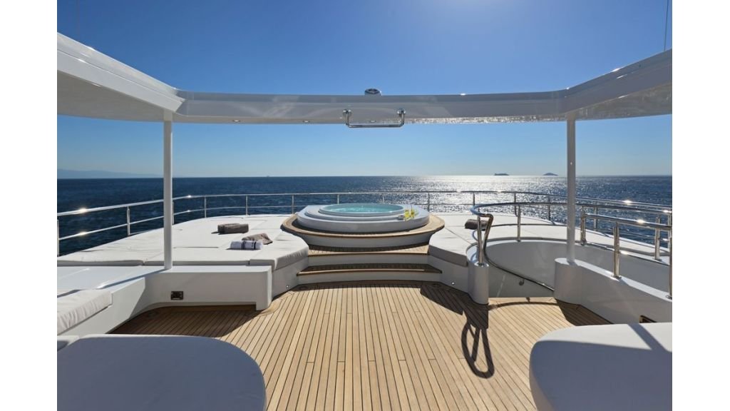 , Immersive, Immersive’s indoor and outdoor spaces combine elegance and a unique experience Decoupled