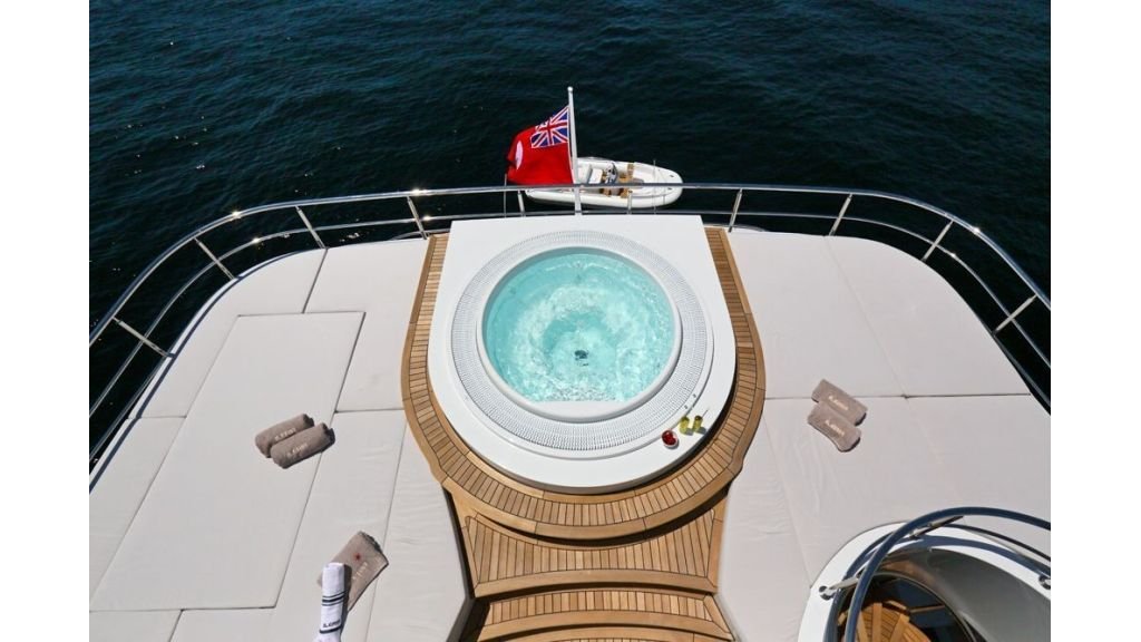 , Immersive, The master suite, VIP suite and other guest cabins offer a warm and inviting ambience